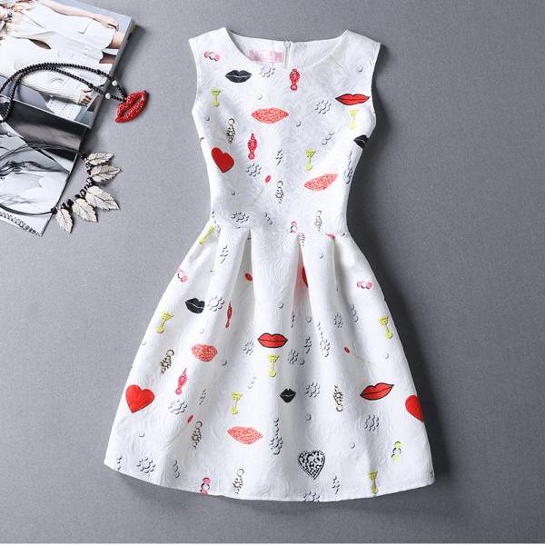 Sweet Lip Pattern Women Sleeveless Vest Dress on Luulla